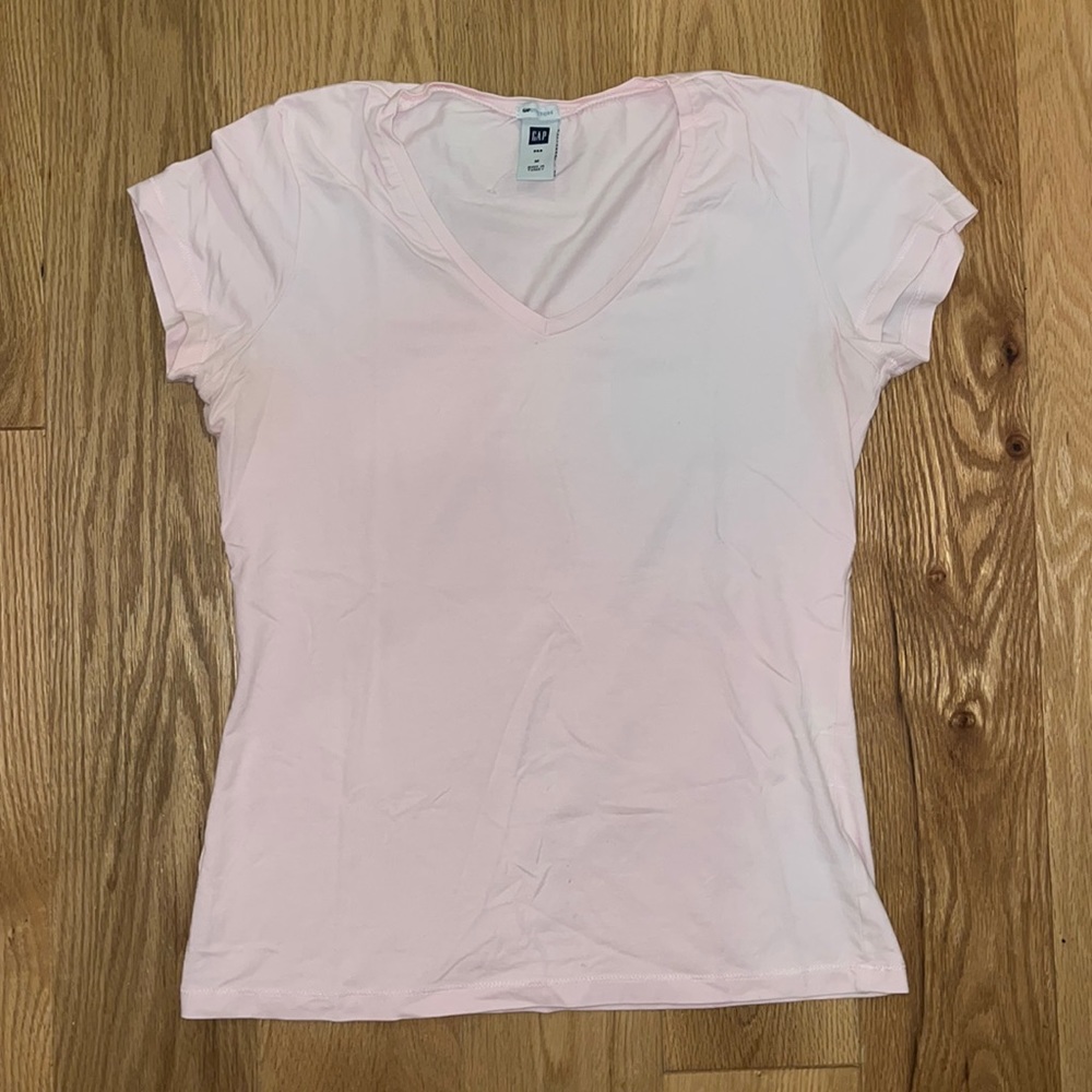 Baby Pink Gap t-Shirt